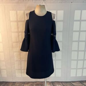 🔥🔥5 for $25🔥🔥 Eliza j navy 3/4 bell sleeves cold shoulder a-line dress size 4